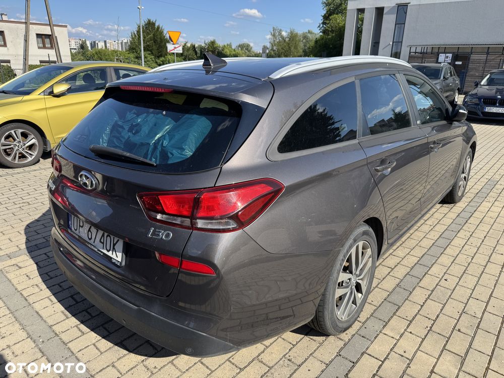 Hyundai i30 1.6 D GO - 4