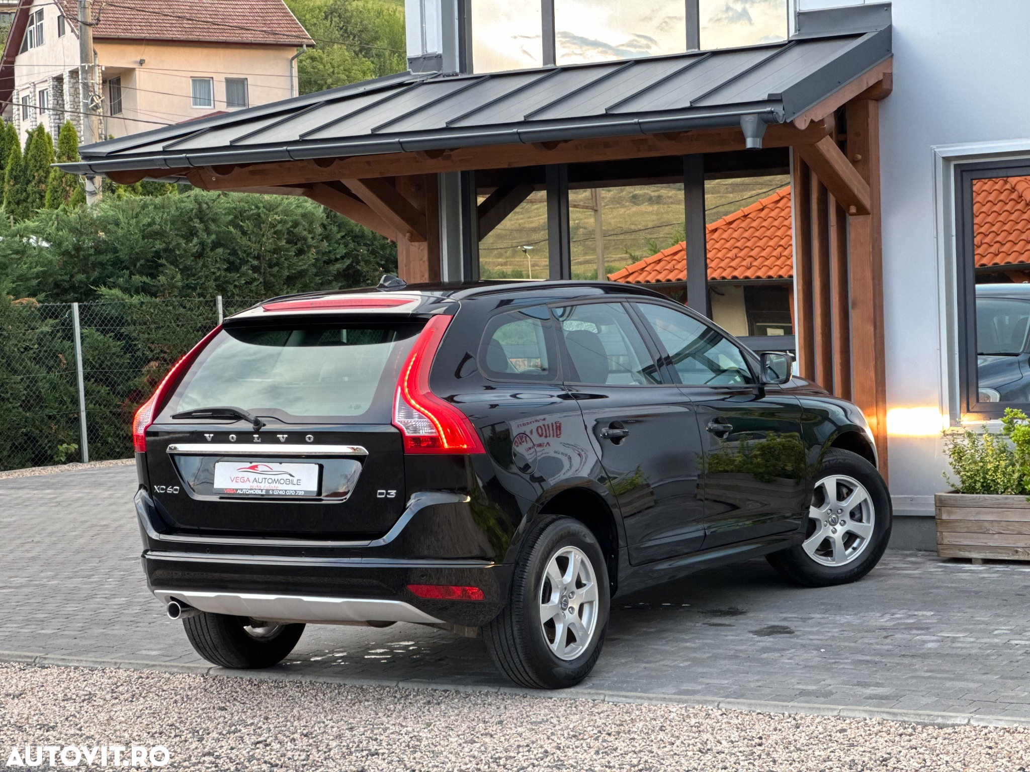 Volvo XC 60 D3 Geartronic Kinetic - 3