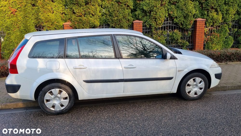 Renault Megane 1.4 16V Alize - 2