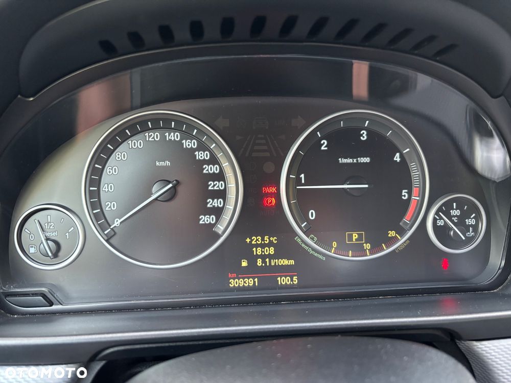 BMW Seria 5 - 11