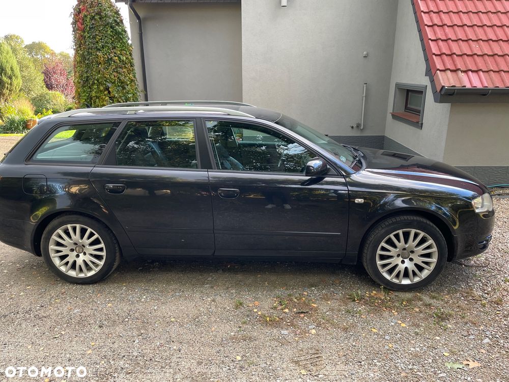 Audi A4 - 4