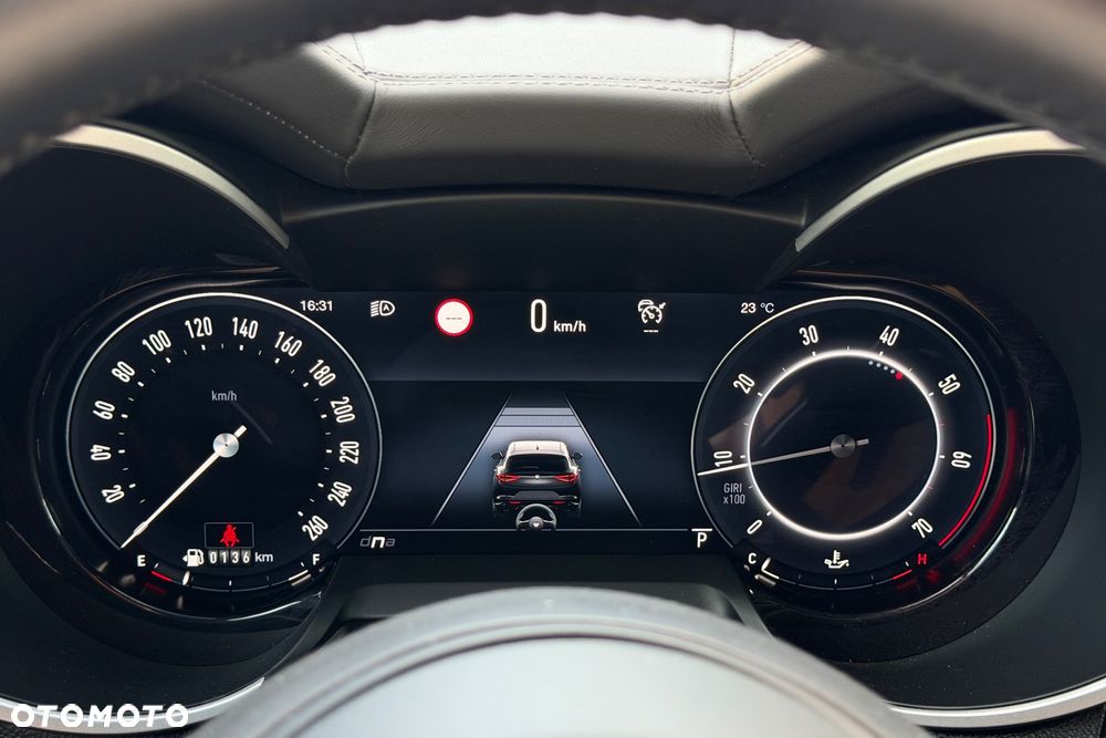 Alfa Romeo Stelvio 2.0 Turbo Veloce Q4 - 12