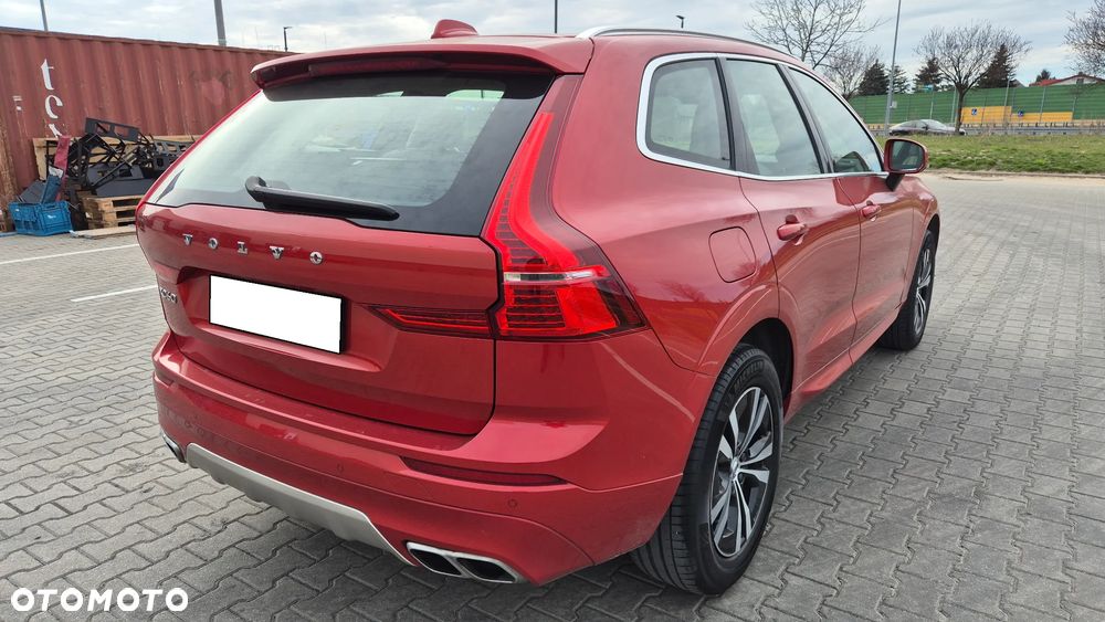 Volvo XC 60 T4 Momentum Pro - 4