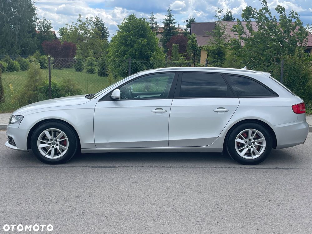 Audi A4 Avant 2.0 TDI - 26