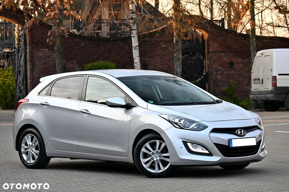 Hyundai i30 1.6 CRDi Premium - 3