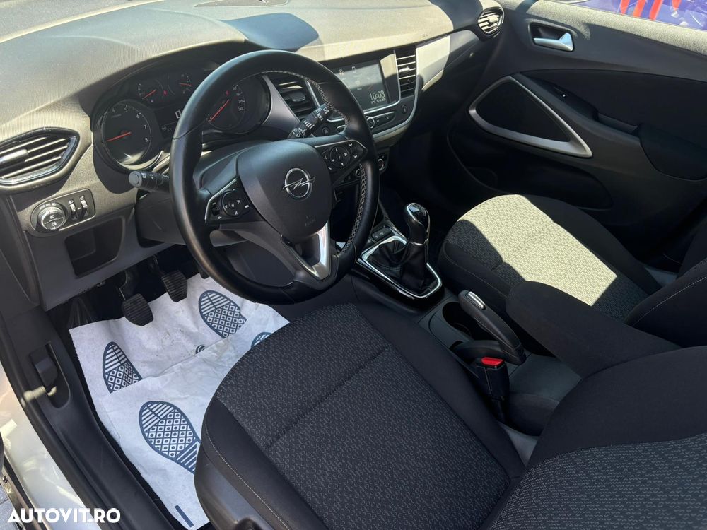 Opel Crossland - 14
