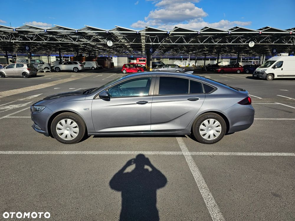 Opel Insignia 1.5 T Exclusive S&S - 9