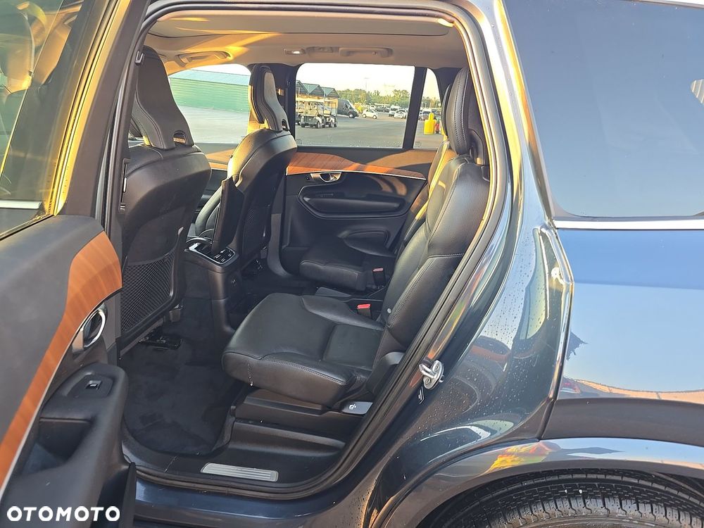 Volvo XC 90 - 11