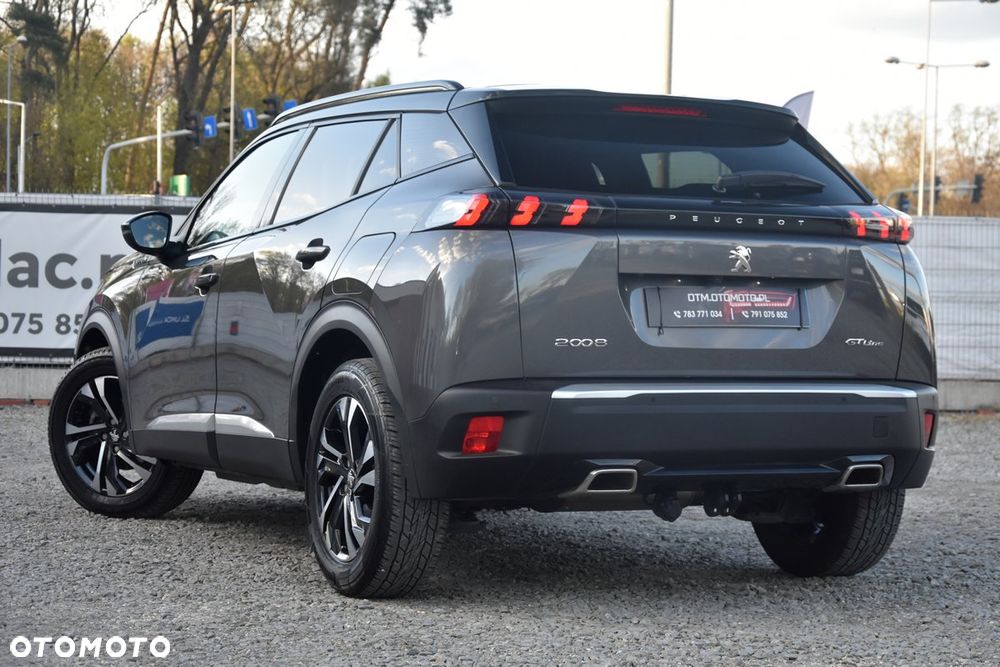 Peugeot 2008 PureTech 130 EAT8 GT - 16