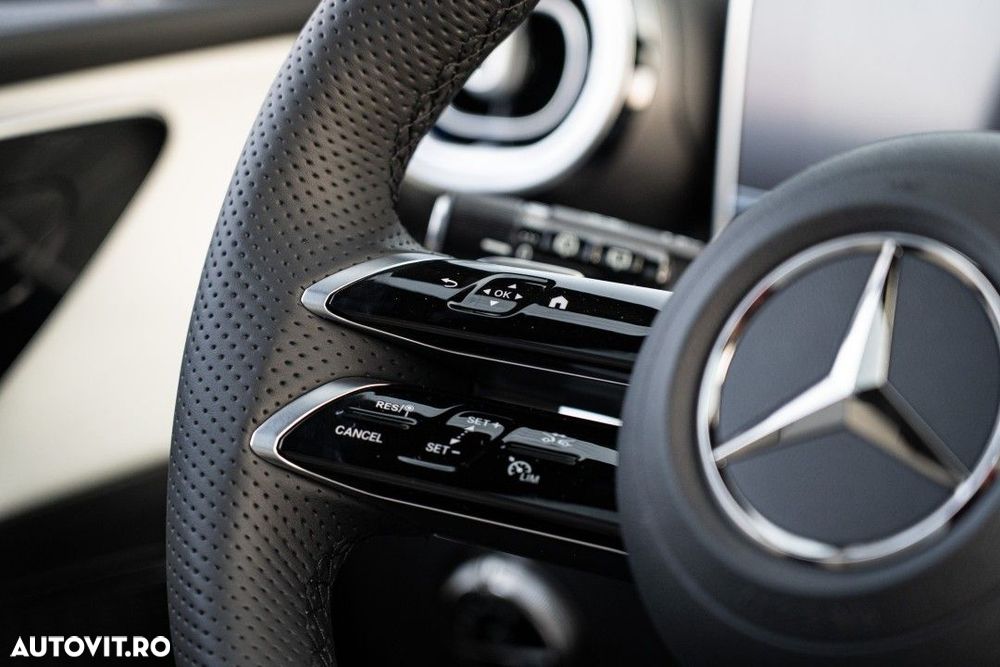 Mercedes-Benz GLC 300 e 4MATIC - 16