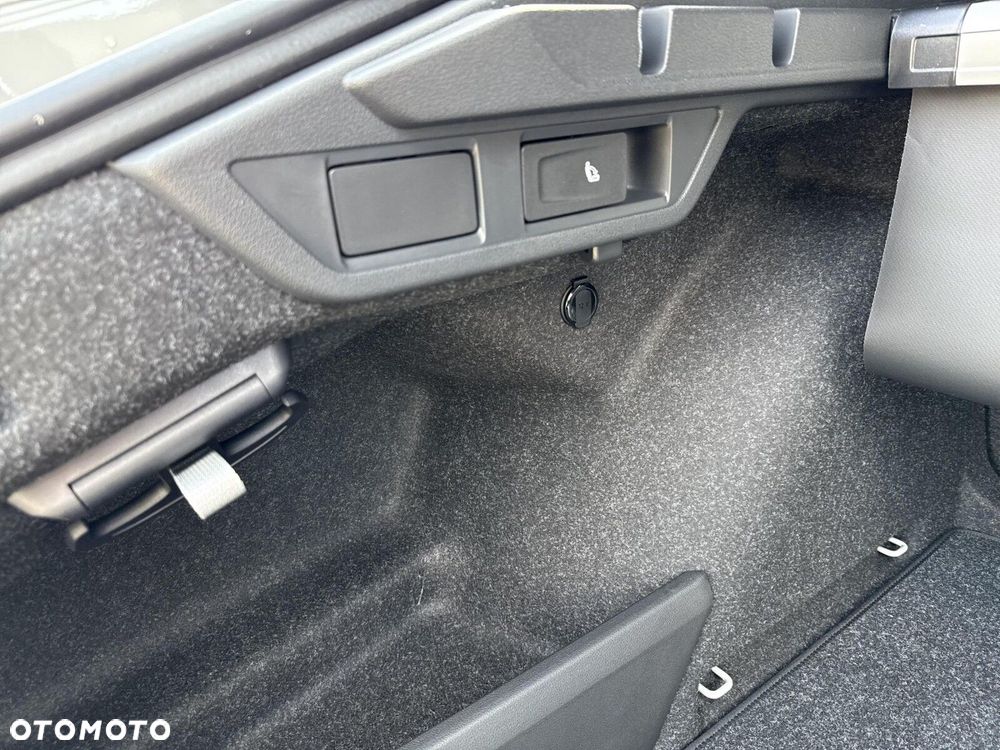 Skoda Octavia 2.0 TSI RS DSG - 24