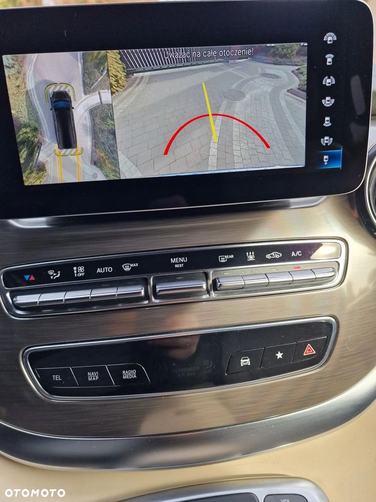 Mercedes-Benz Klasa V - 7