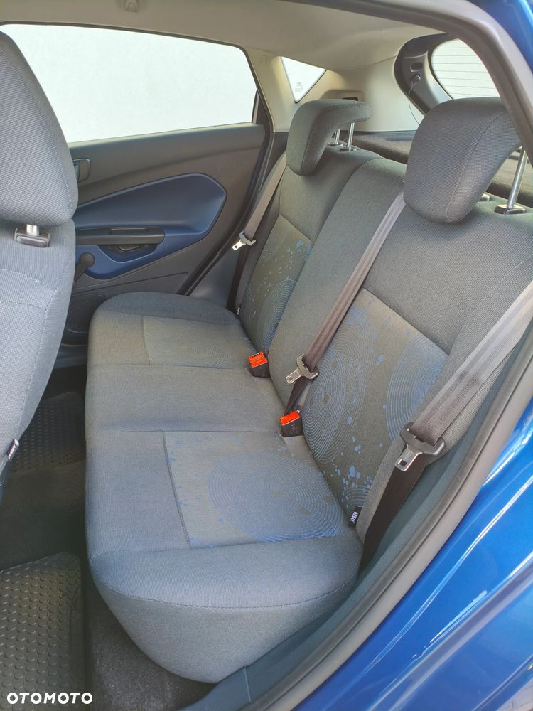 Ford Fiesta 1.25 Celebration - 21