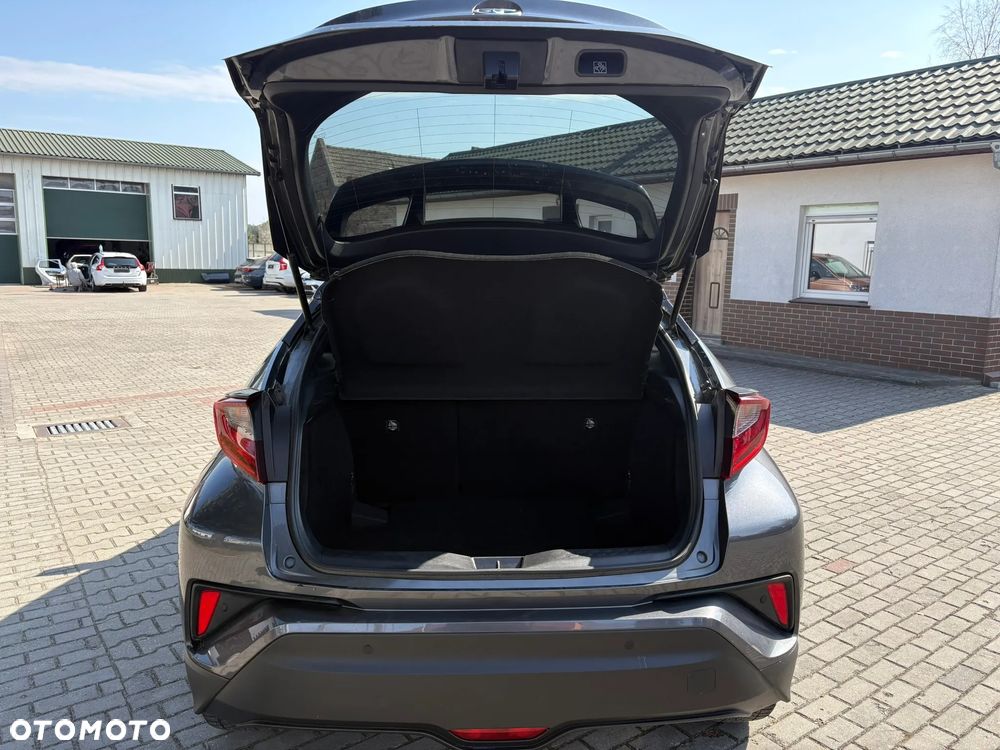 Toyota C-HR - 8