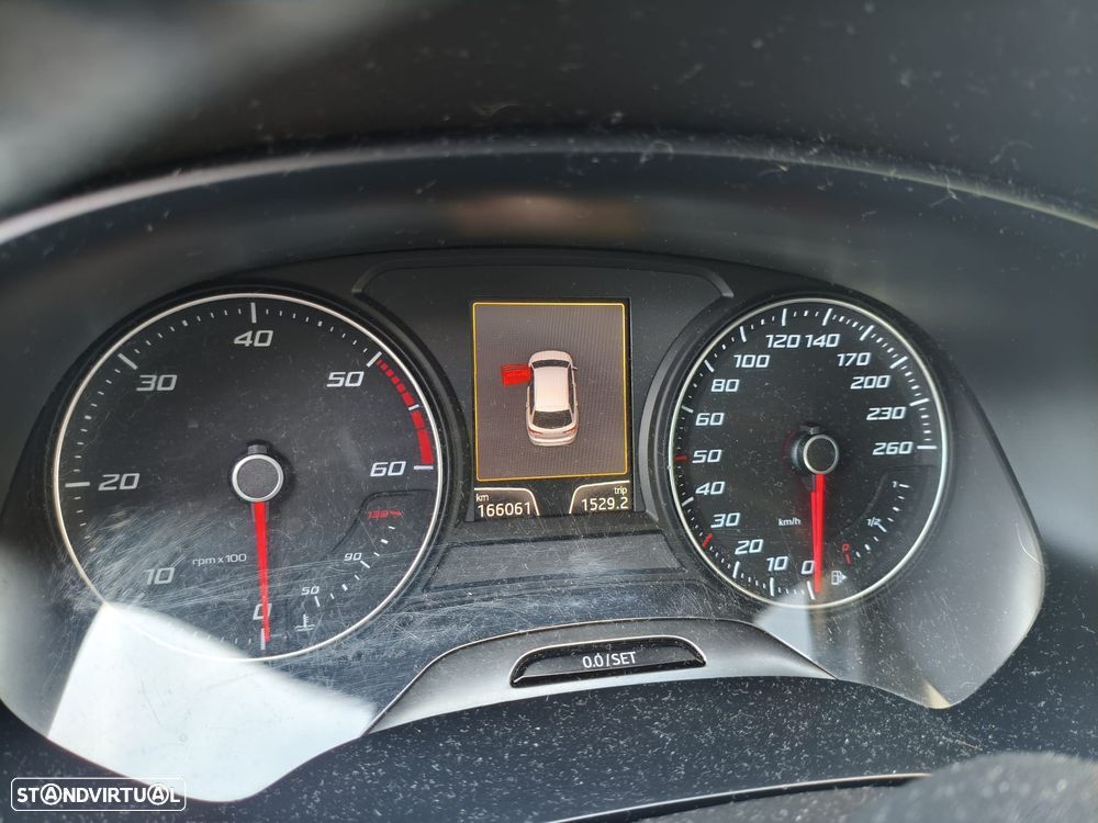 SEAT Leon ST 1.6 TDI Style Ecomotive - 5