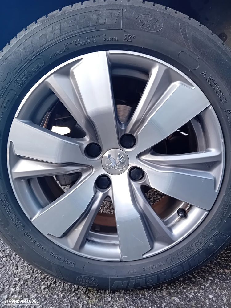 Peugeot 2008 1.6 BlueHDi Style - 7