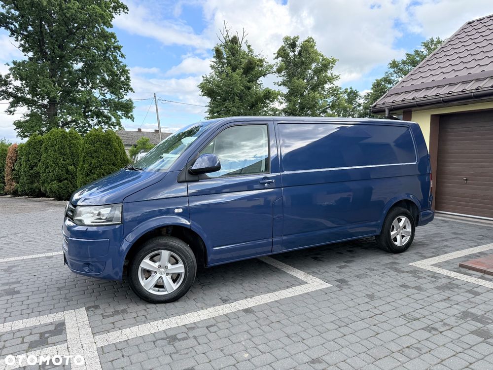 Volkswagen Transporter - 2