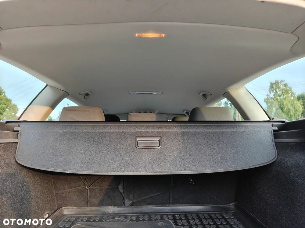 Volkswagen Passat - 9