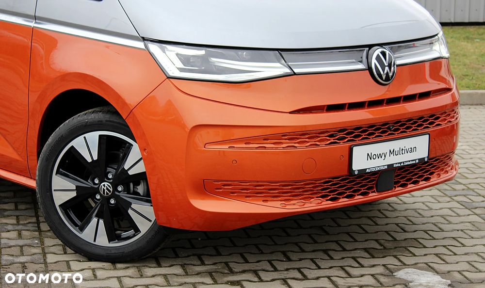Volkswagen Multivan 2.0 TDI L2 Style DSG - 2