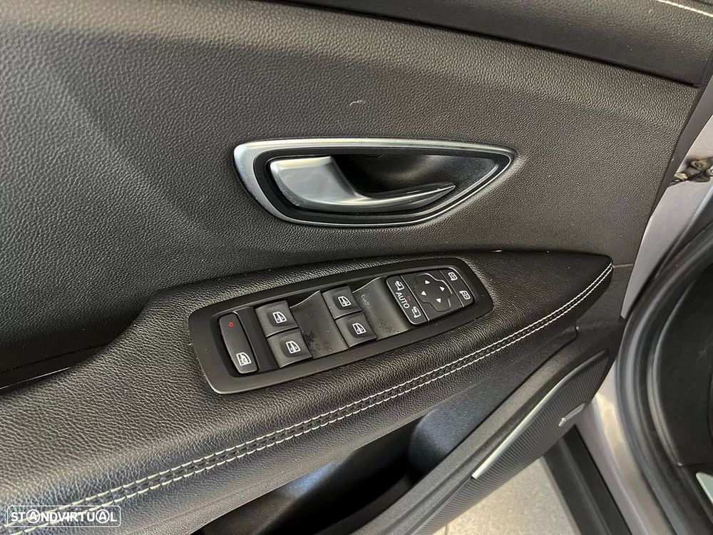 Renault Grand Scénic 1.5 dCi Bose Edition SS - 17