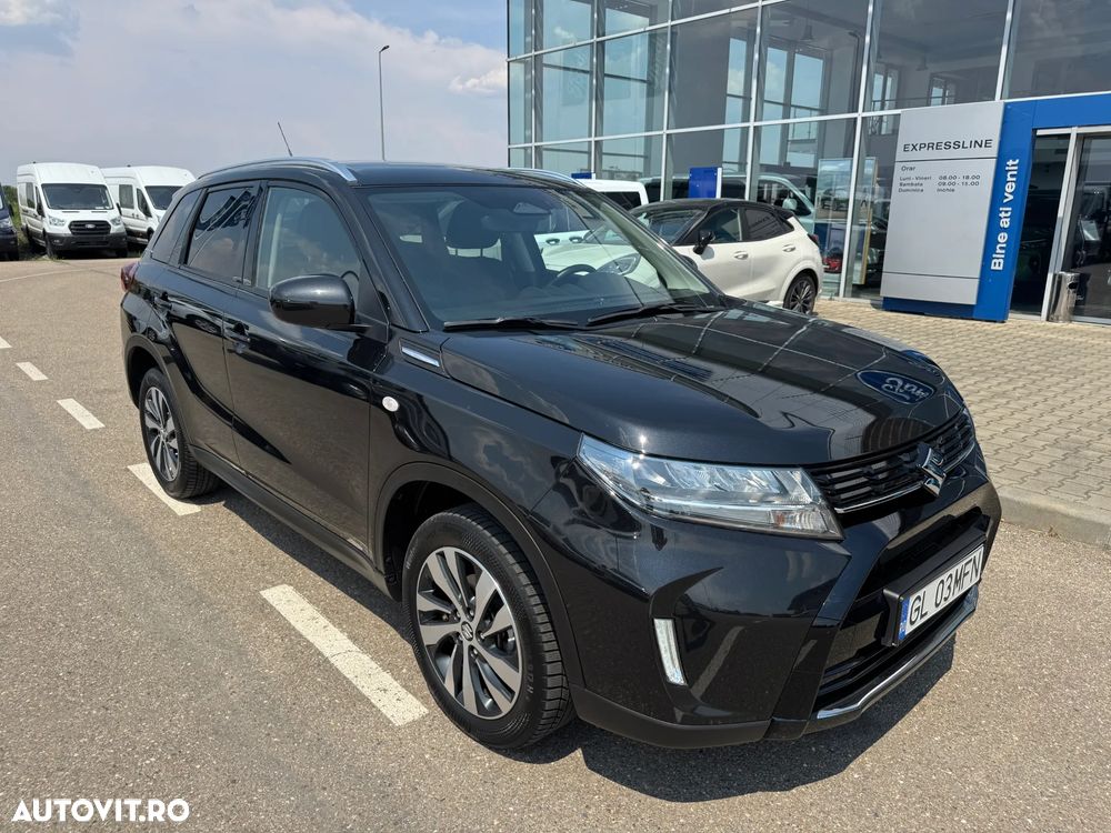 Suzuki Vitara 1.4 Boosterjet AllGrip MHEV Passion - 1