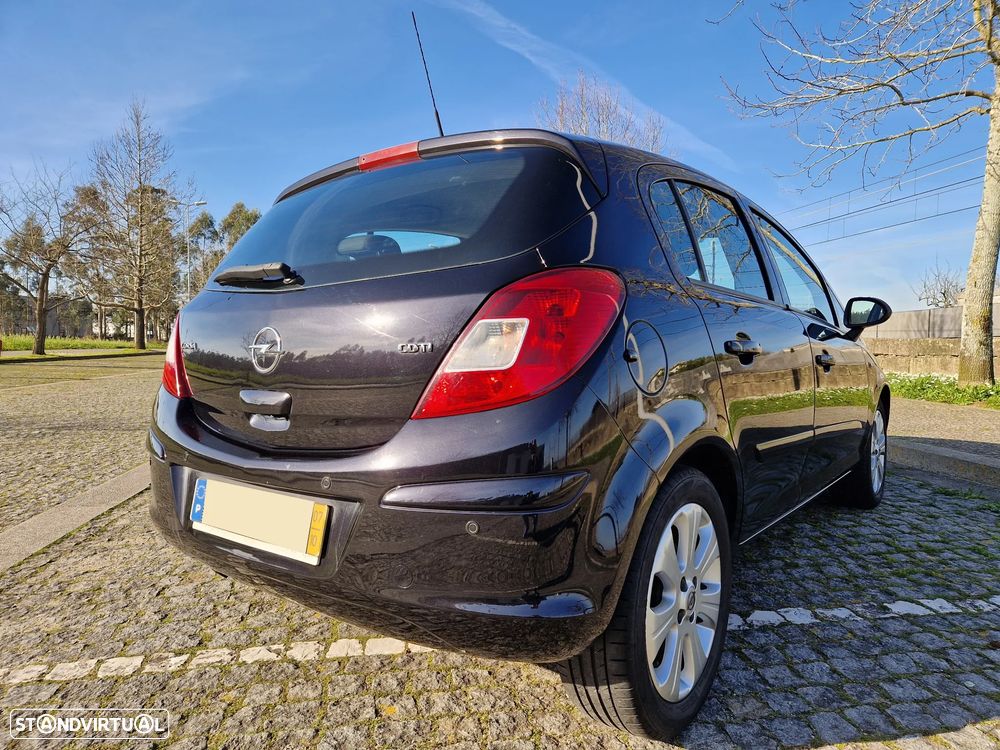 Opel Corsa 1.3 CDTi Enjoy - 4