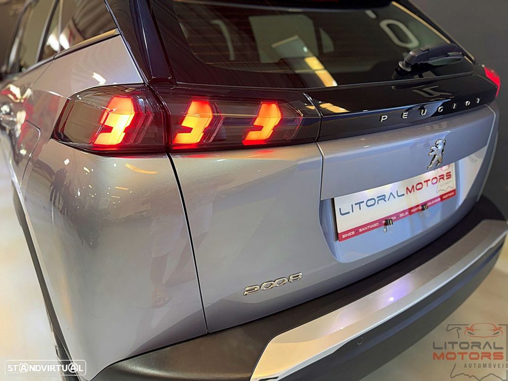 Peugeot 2008 1.2 PureTech Active - 9