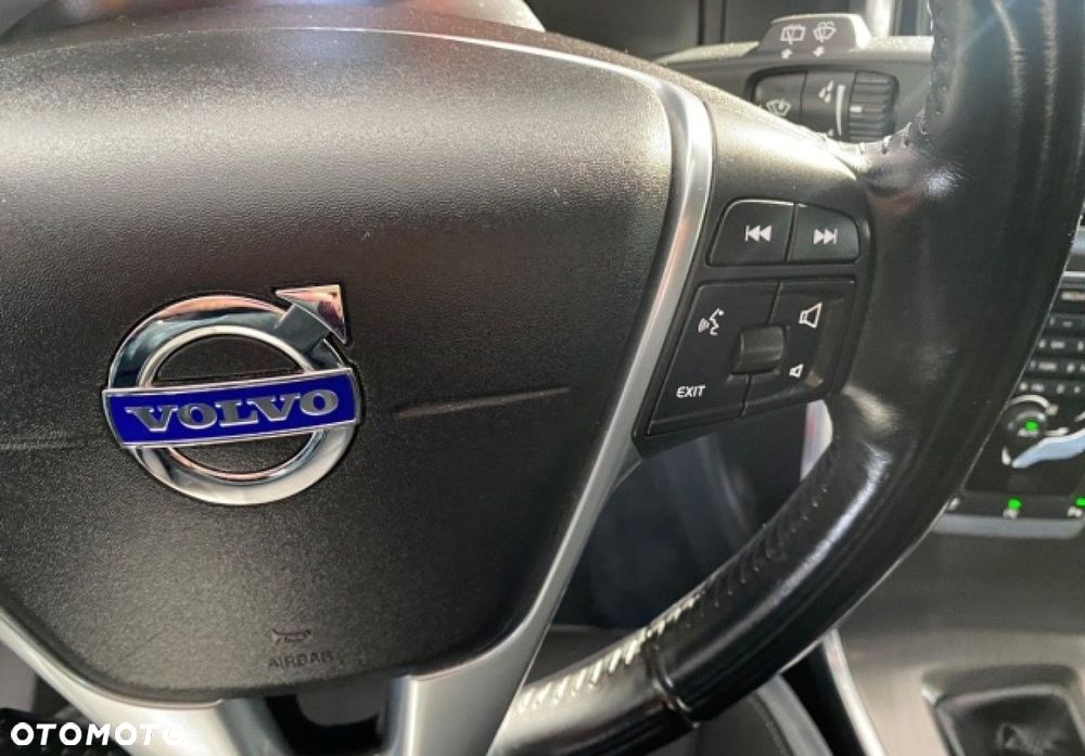 Volvo XC 60 - 16