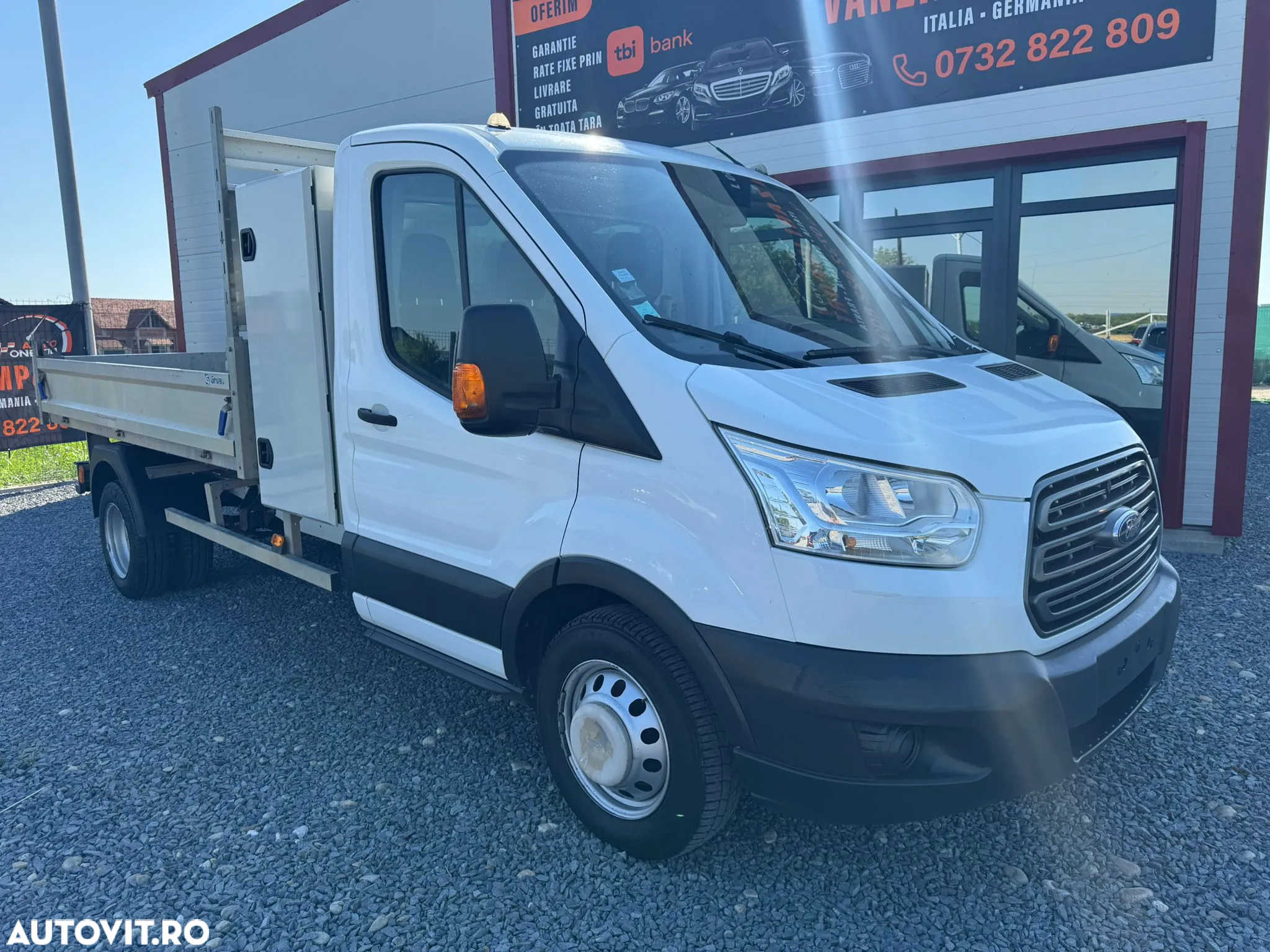 Ford transit - 19