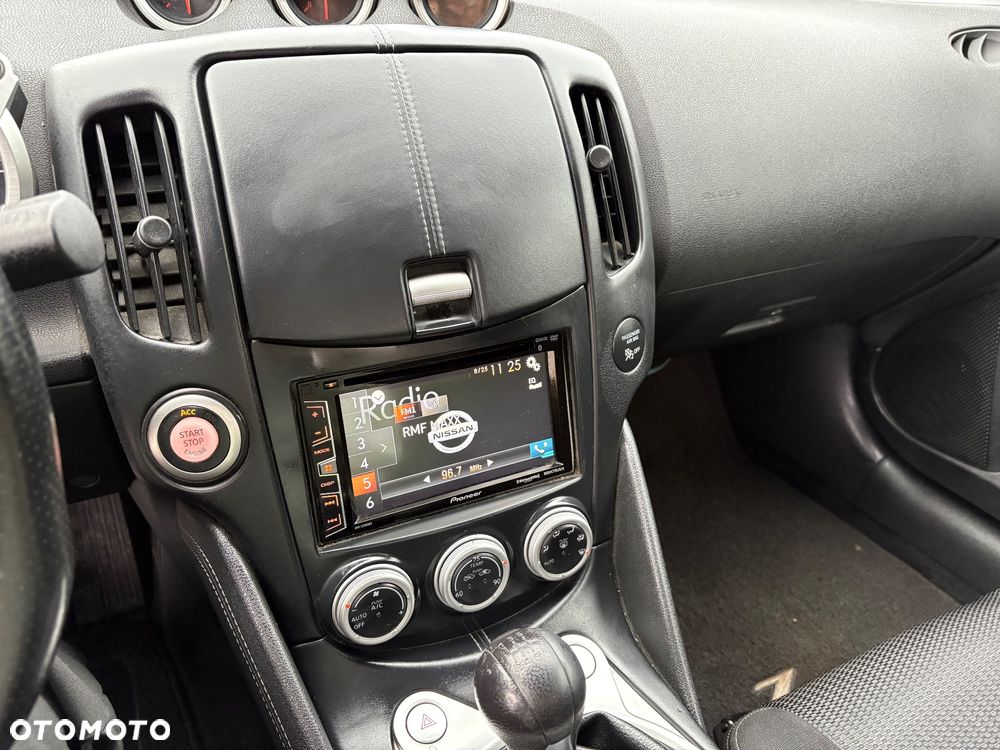 Nissan 370 Z 3.7 V6 Nismo - 15