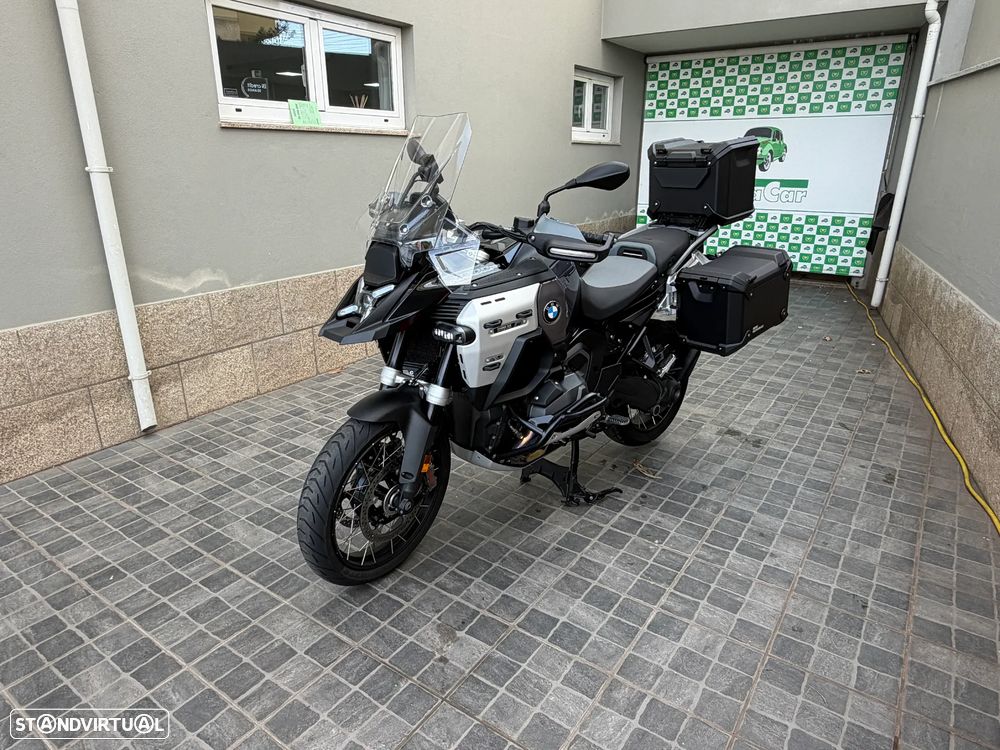 BMW R 1300 GS Adventure Triple Black