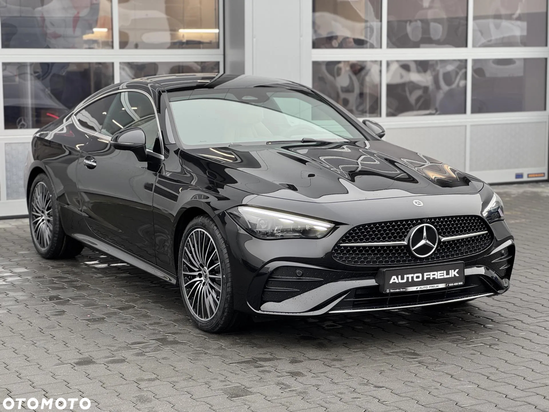 Mercedes-Benz CLE 300 4Matic Coupe 9G-TRONIC - 6