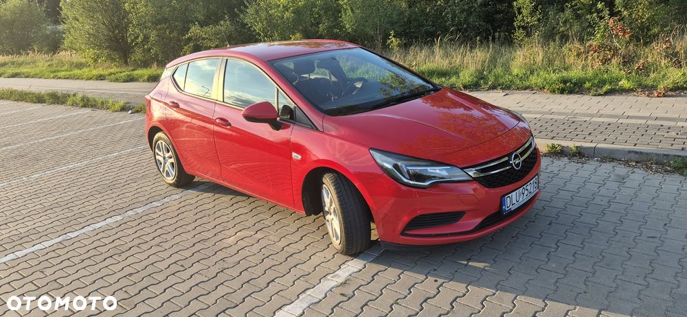 Opel Astra 1.6 CDTI Dynamic - 2
