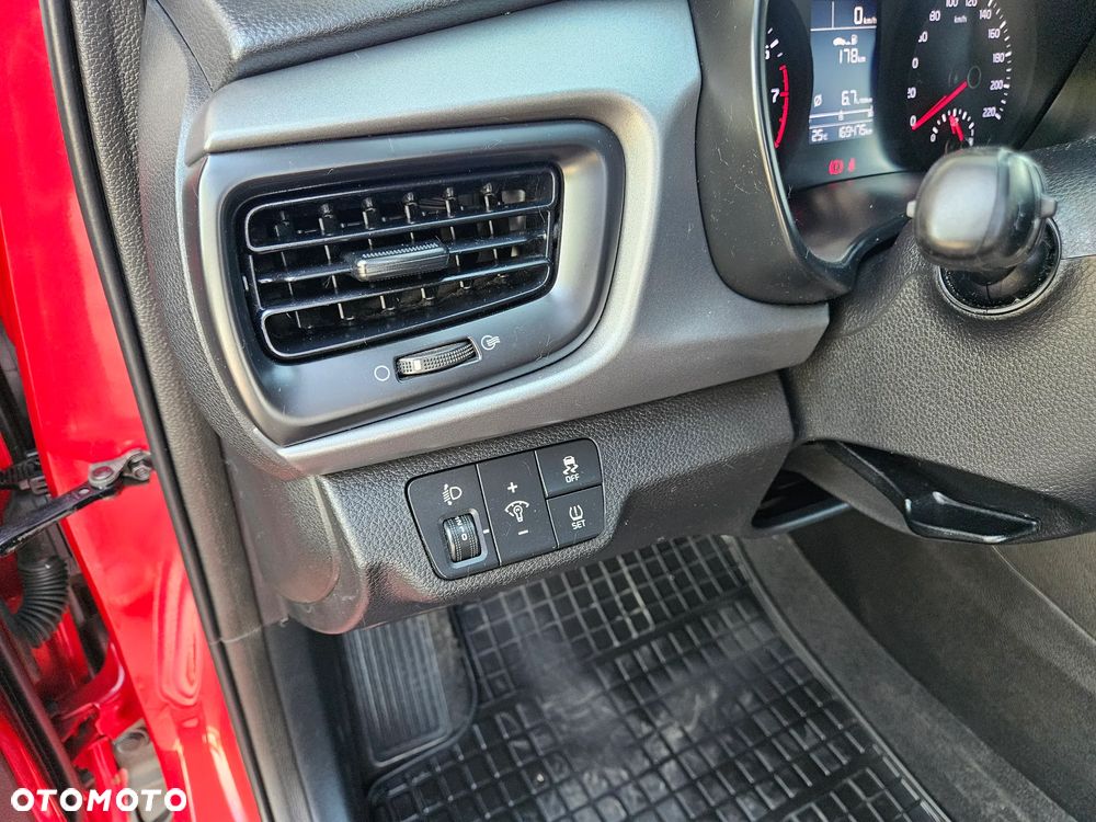 Kia Rio 1.2 L - 28