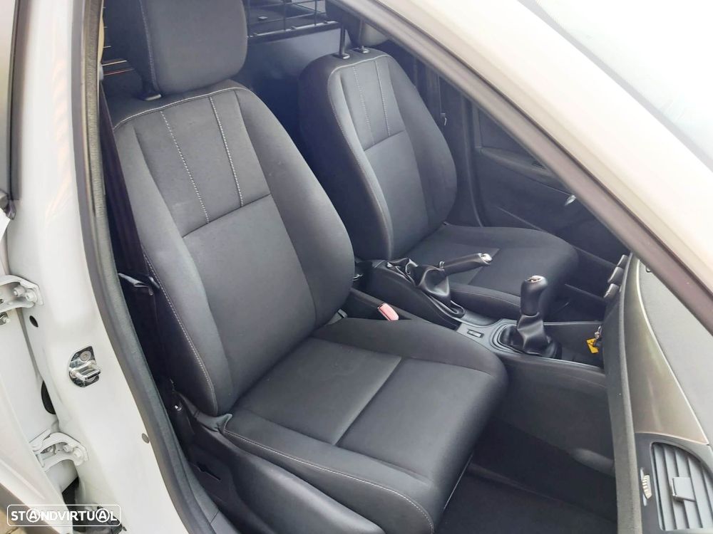 Renault Mégane 1.5 dCi Confort - 9