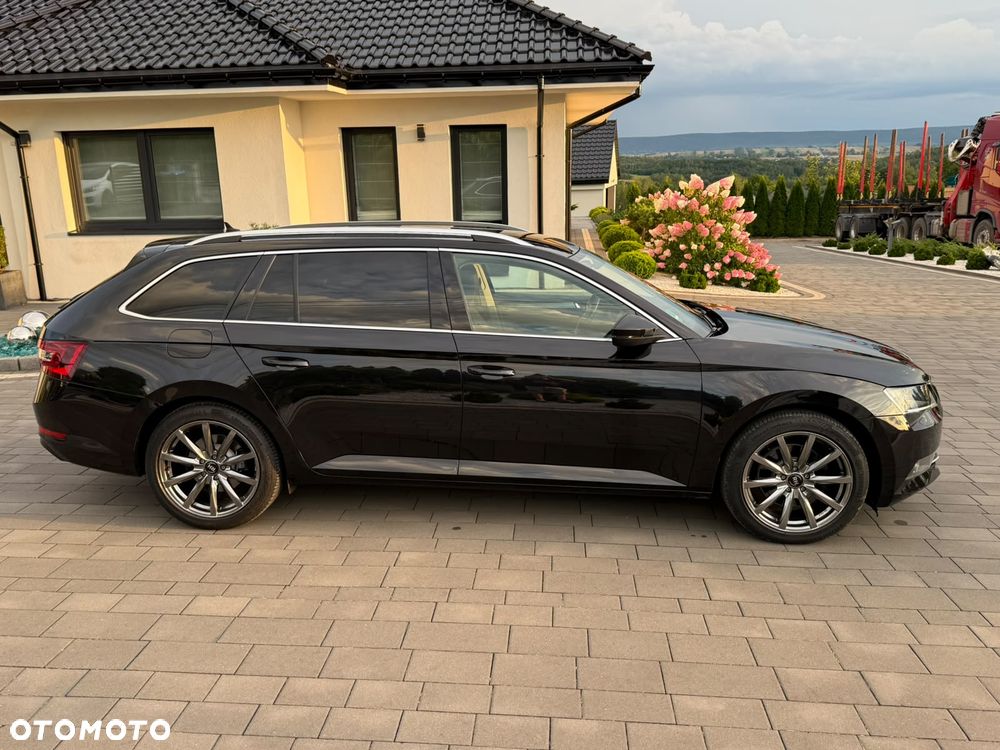 Skoda Superb 2.0 TDI Style - 6
