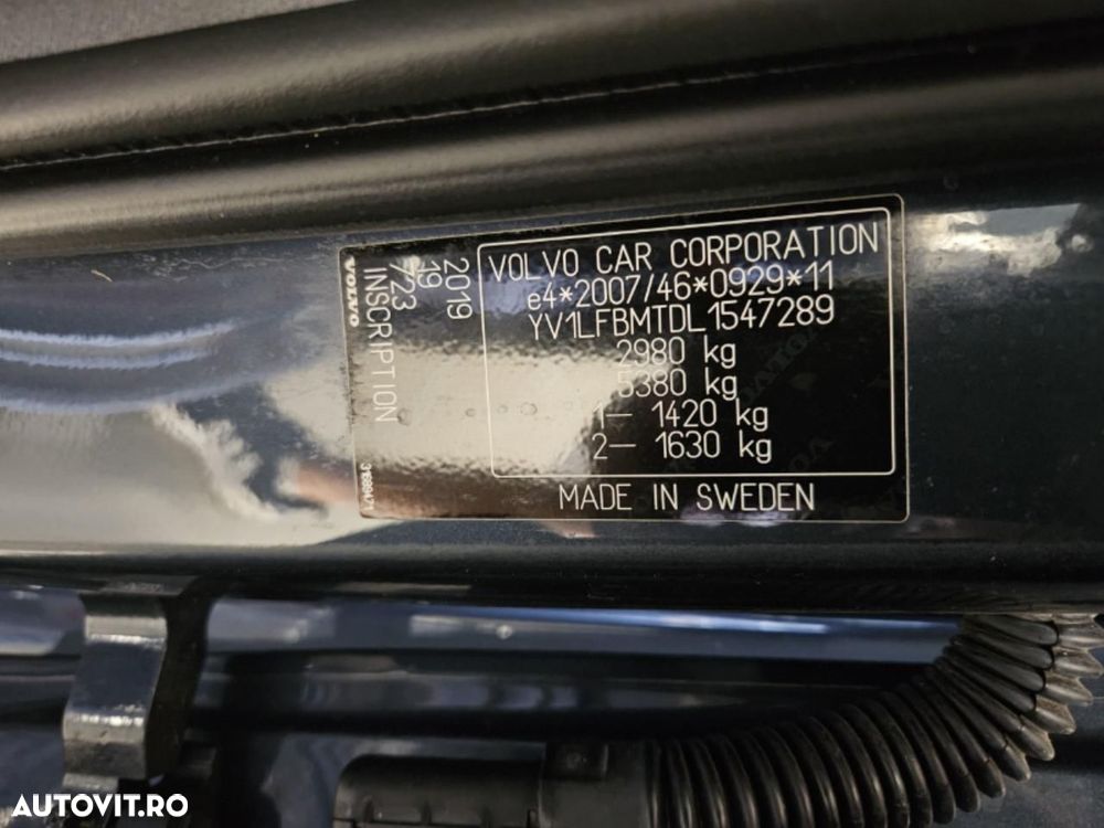 Volvo XC 90 - 8