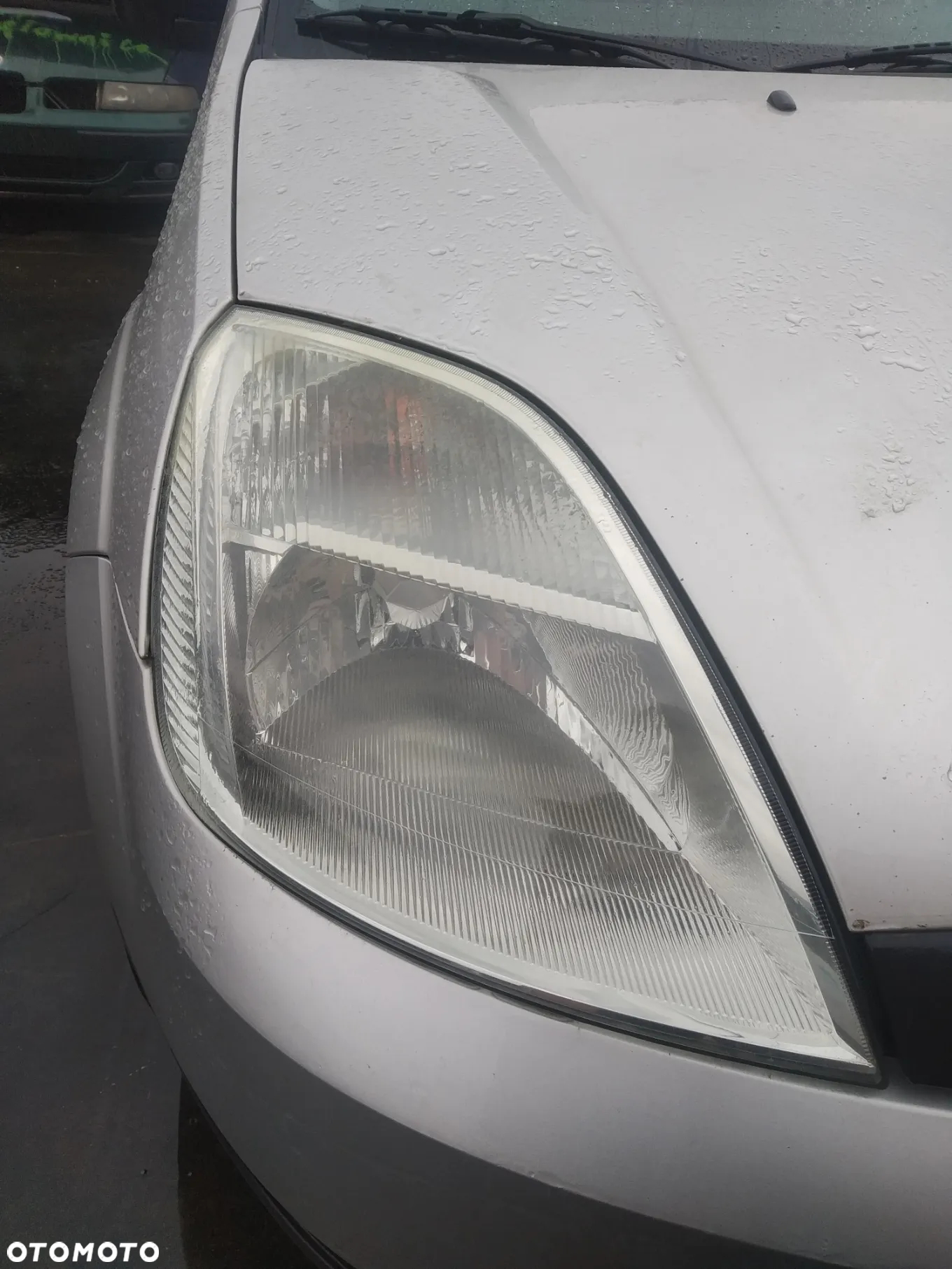 FORD FIESTA MK5 02-05 1.3 8V - MASKA PRZÓD 62 - 2