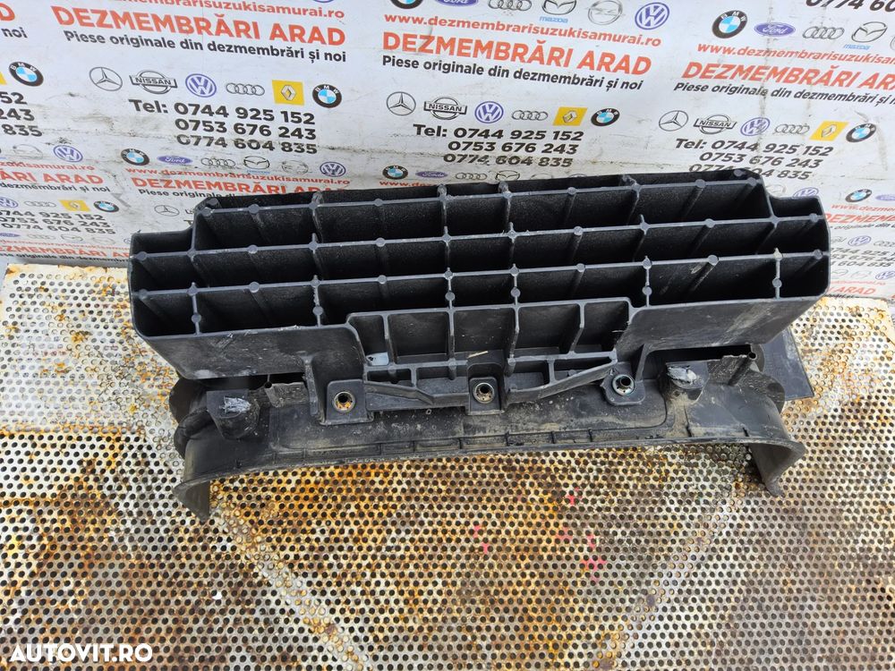 Prag scara Iveco Daily 2015-2024 scara stânga prag cod 5801869292 - 3