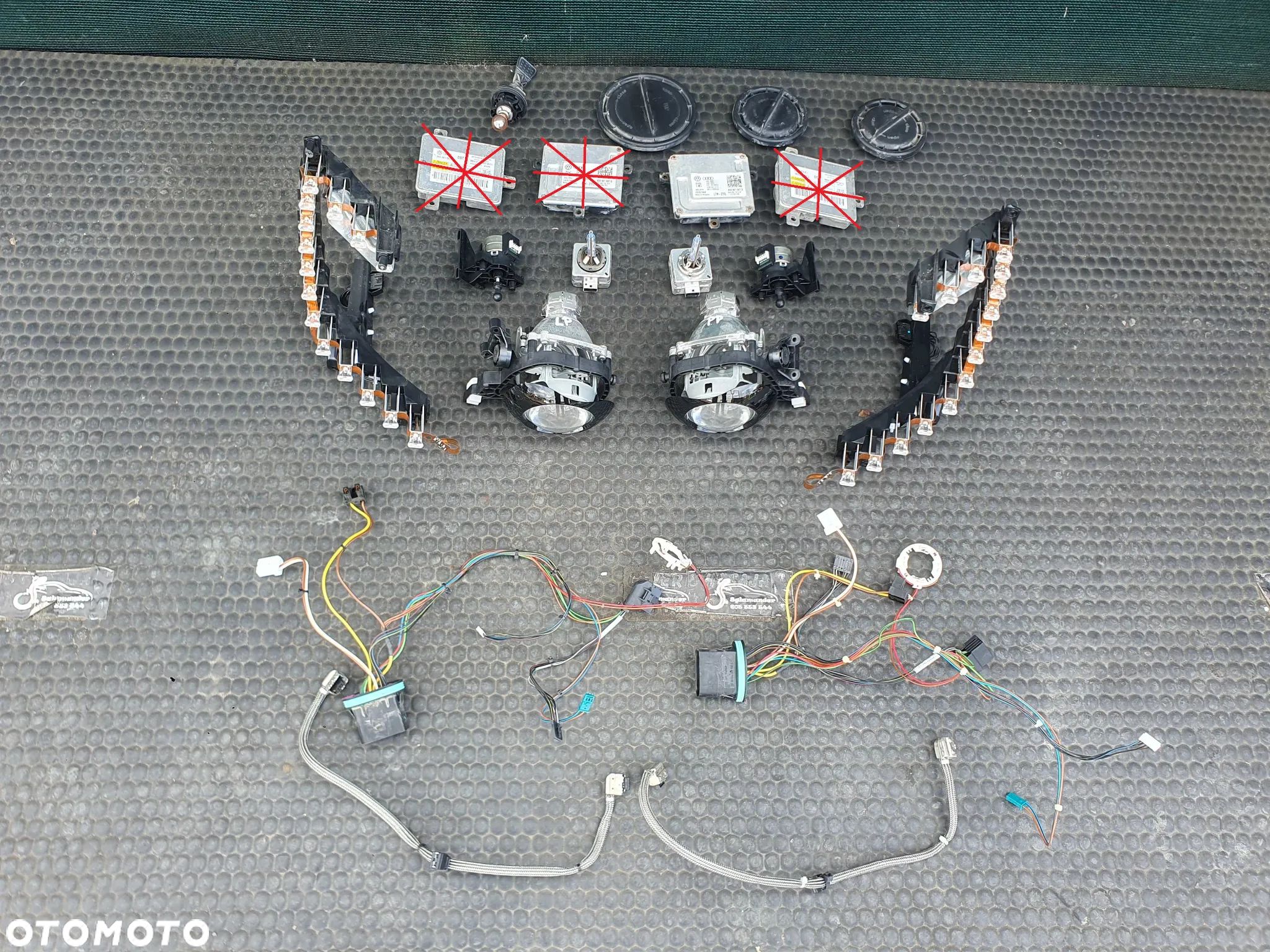 Soczewka Odblysnik Silniczek Bi Xenon EU Led Przewod Wiazka Zaslepka VW Audi Skoda Seat - 1
