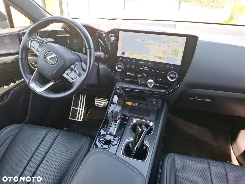 Lexus NX - 8