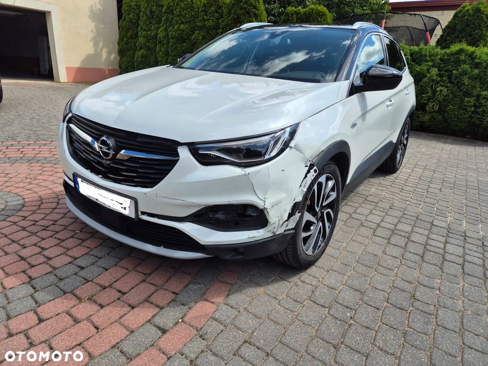 Opel Grandland X 1.2 T Ultimate S&S - 8