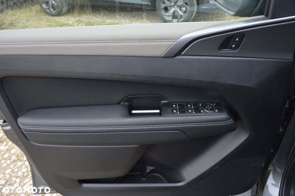 Volkswagen Amarok Aventura - 8