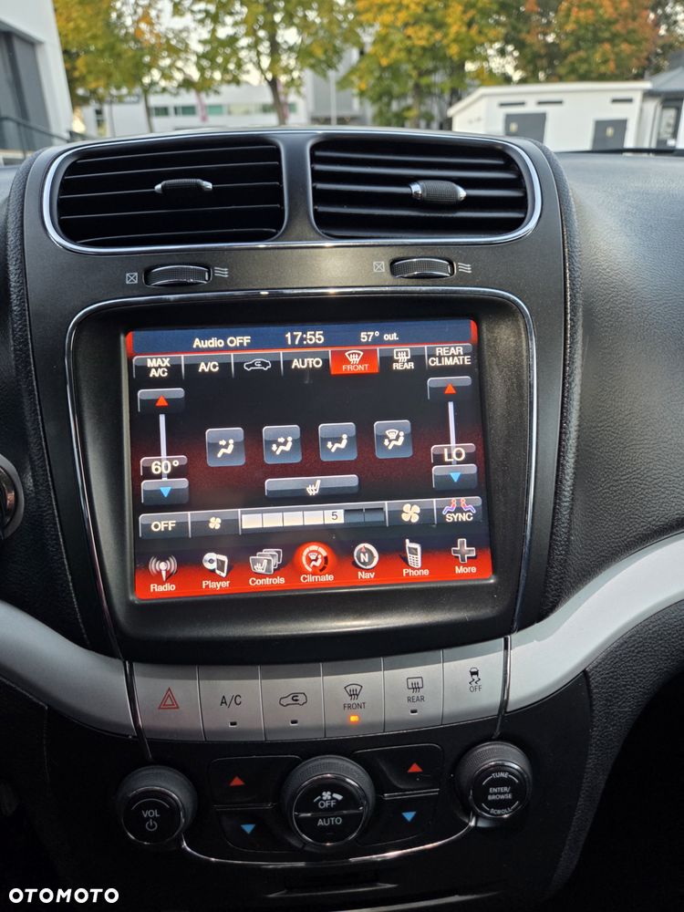 Fiat Freemont 2.0 Multijet Lounge AWD - 11