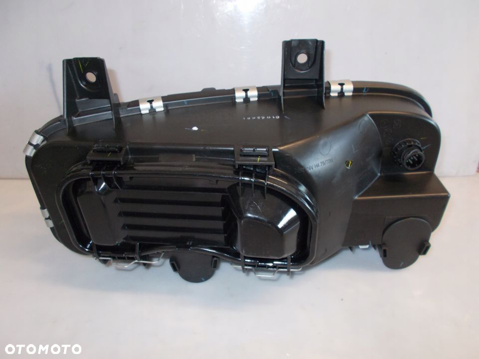 REFLEKTOR LEWY MERCEDES ATEGO Z HALOGENEM 1996- - 2