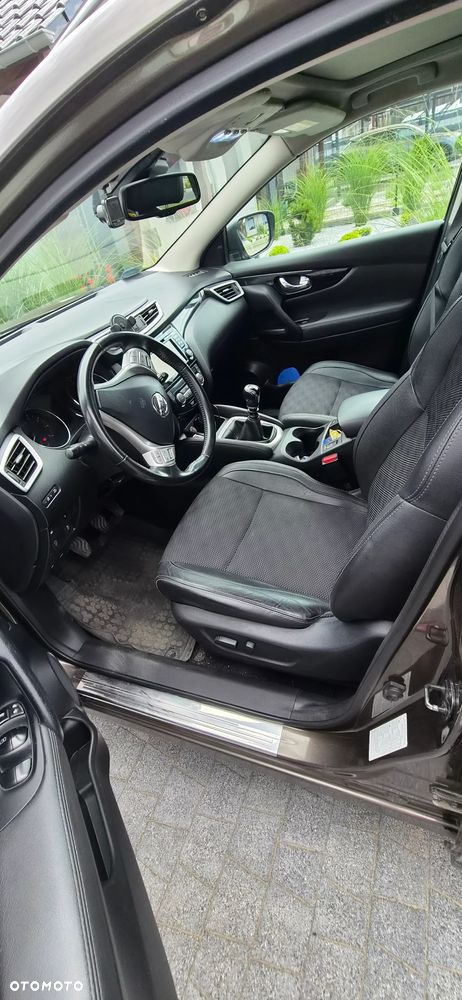 Nissan Qashqai 1.6 DIG-T Tekna - 8