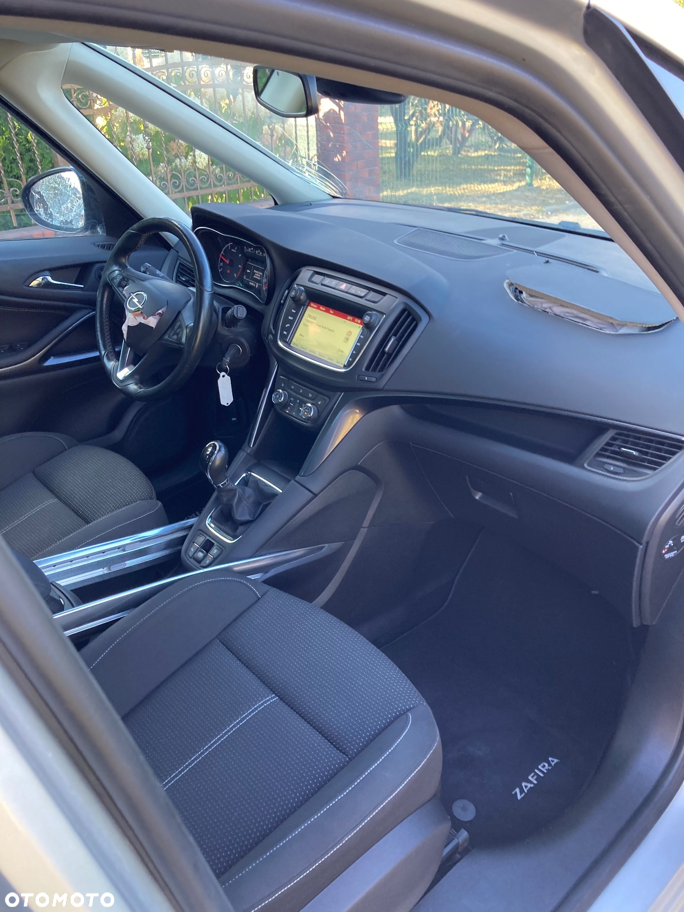Opel Zafira - 8