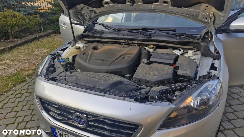 Volvo V40 D2 Momentum - 7