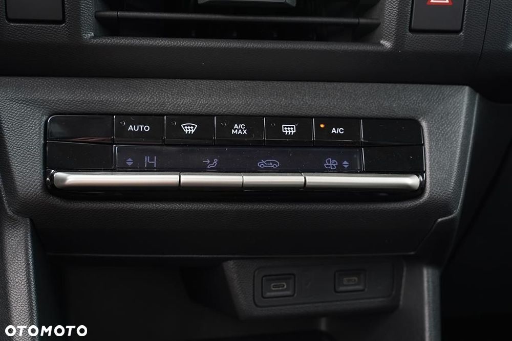 Opel Frontera 1.2 T mHEV GS eDTC6 - 19