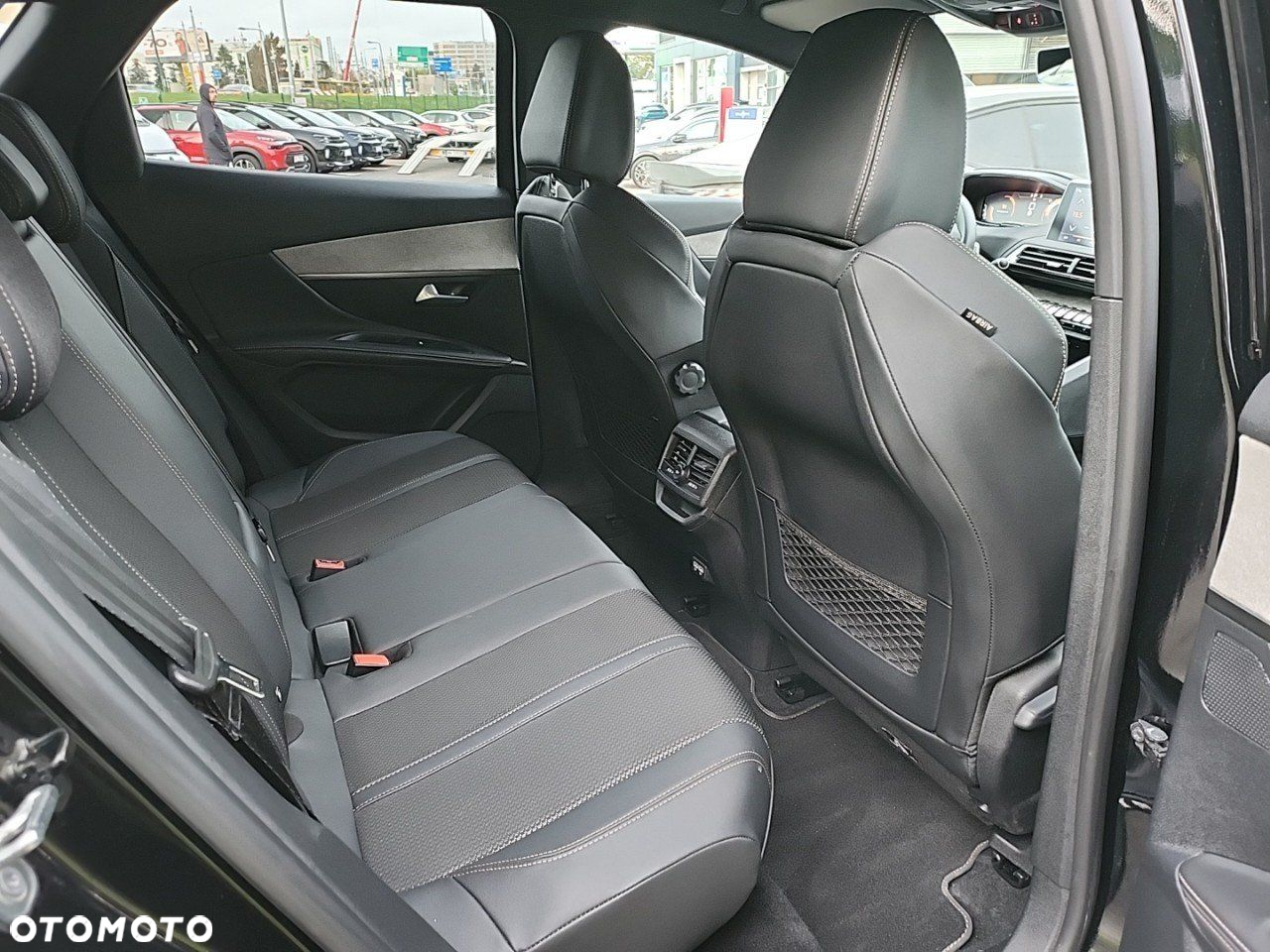Peugeot 3008 1.5 BlueHDi GT S&S EAT8 - 12